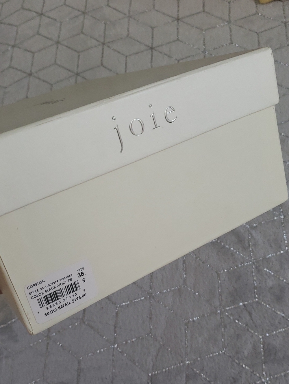 JOIE | Cream Empty Box - Picture 6 of 10